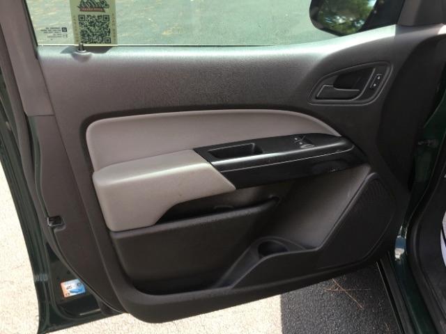 GMC Canyon 2WD Ext Cab 128.3" 2015