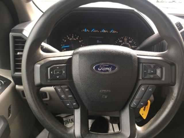 Ford F-150 2WD Reg Cab 141" XLT 2016