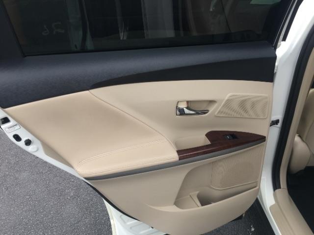 Toyota Venza 4dr Wgn V6 FWD (Natl) 2011