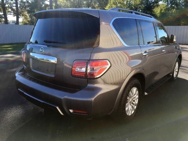 Nissan Armada 4x2 SV 2019