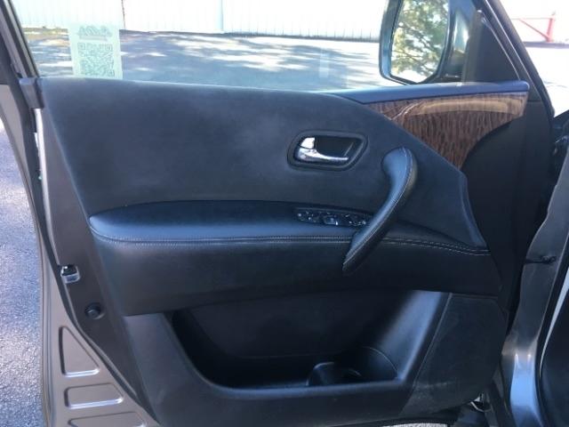 Nissan Armada 4x2 SV 2019
