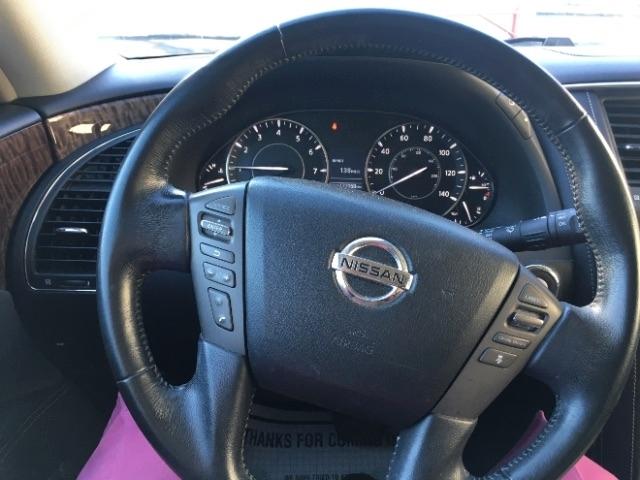 Nissan Armada 4x2 SV 2019