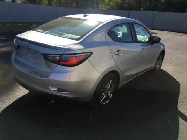 Toyota Yaris Sedan XLE Auto (Natl) 2019
