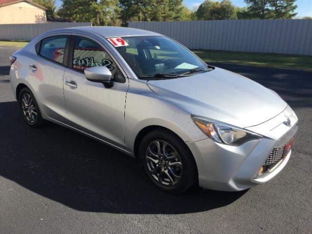 Toyota Yaris Sedan XLE Auto (Natl) 2019