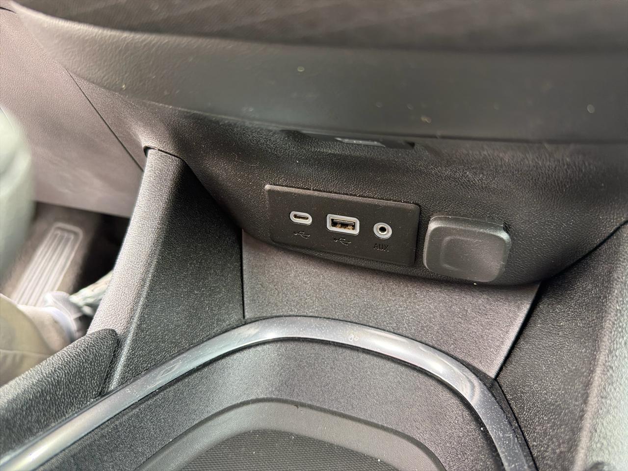 Chevrolet Malibu 4dr Sdn LT 2021