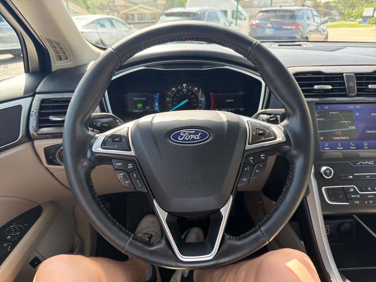 Ford Fusion Hybrid SEL FWD 2019