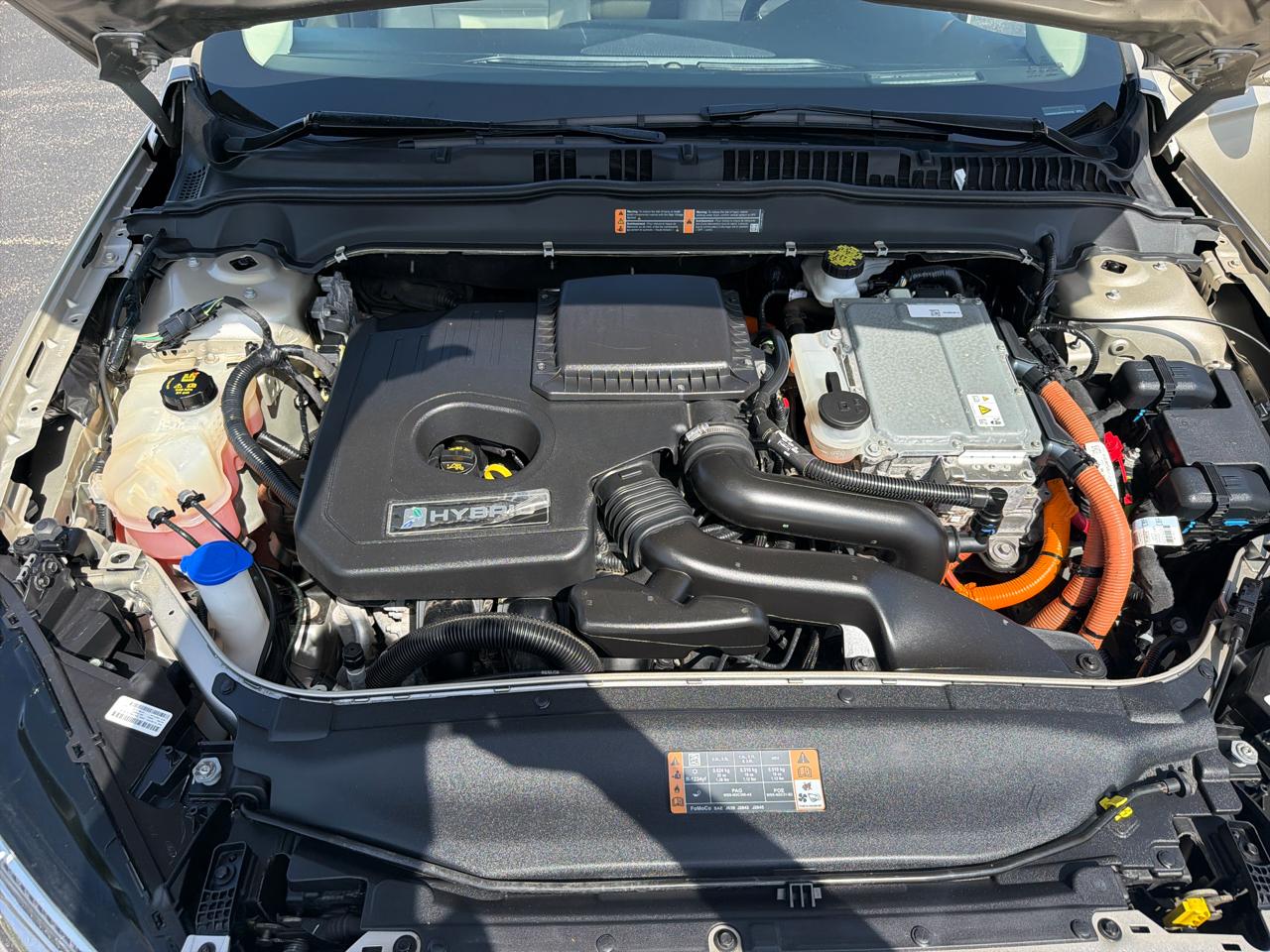 Ford Fusion Hybrid SEL FWD 2019