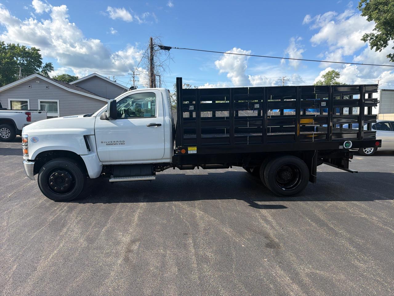 Chevrolet Silverado MD 2WD Reg Cab Work Truck 2024