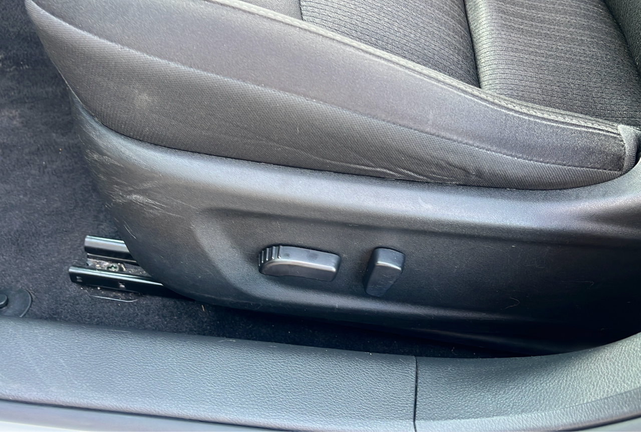 2023 Nissan Altima 2.5 SV photo 7