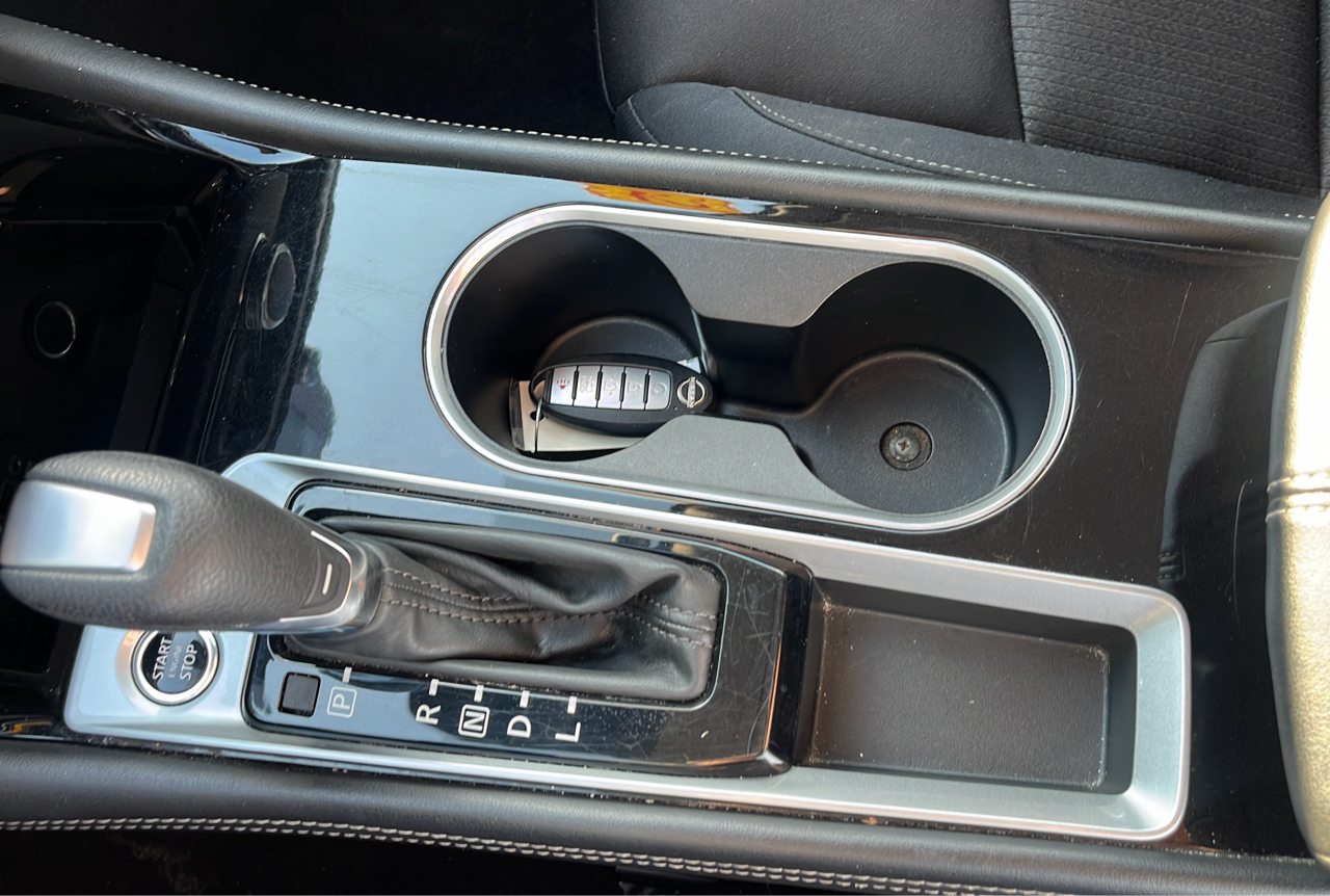 2023 Nissan Altima 2.5 SV photo 13
