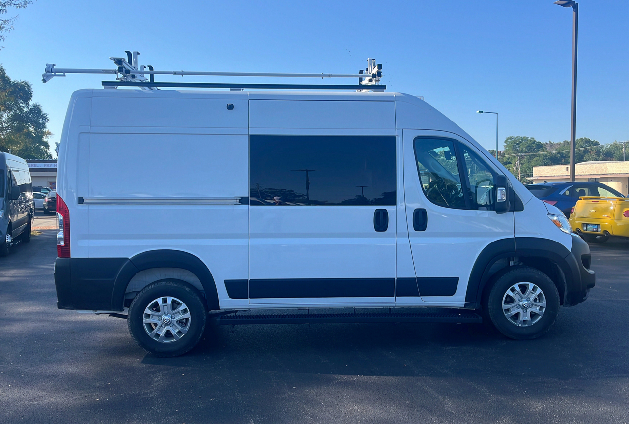 2025 Ram ProMaster 1500 photo 3