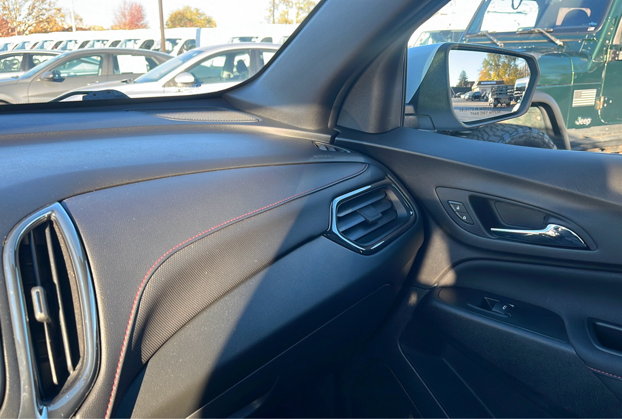 Chevrolet Equinox AWD 4dr RS 2022