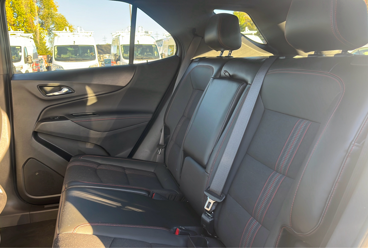 Chevrolet Equinox AWD 4dr RS 2022