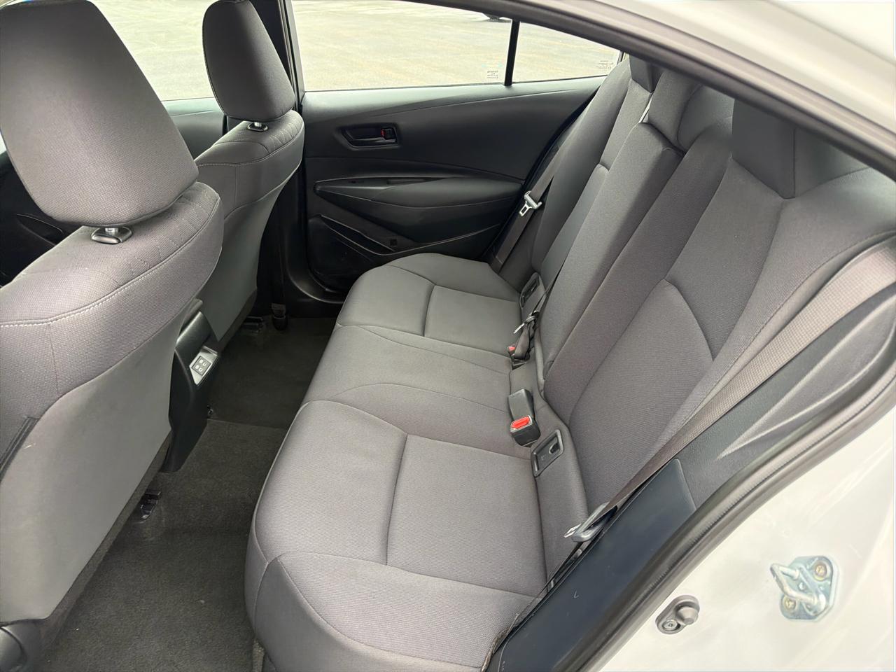 Toyota Corolla LE CVT (Natl) 2024