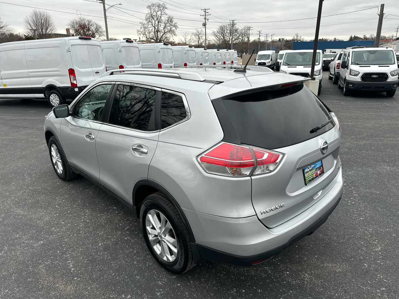 Nissan Rogue AWD 4dr SV 2016