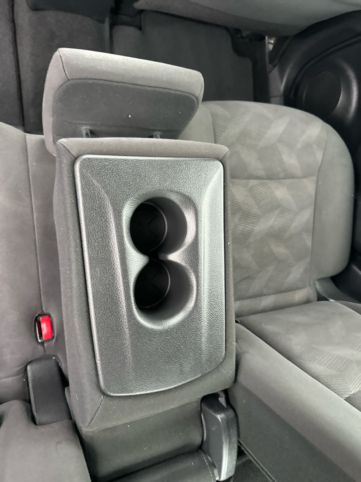 Nissan Rogue AWD 4dr SV 2016