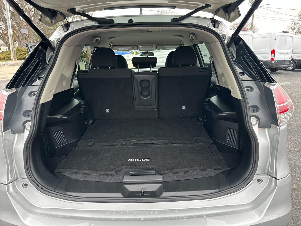 Nissan Rogue AWD 4dr SV 2016