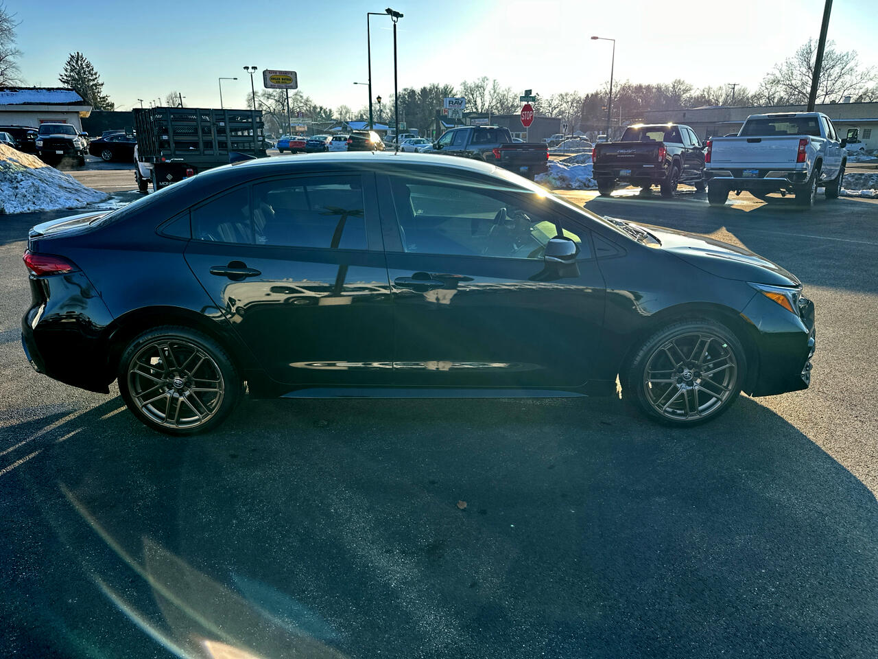 Toyota Corolla Nightshade Edition CVT (Natl) 2024