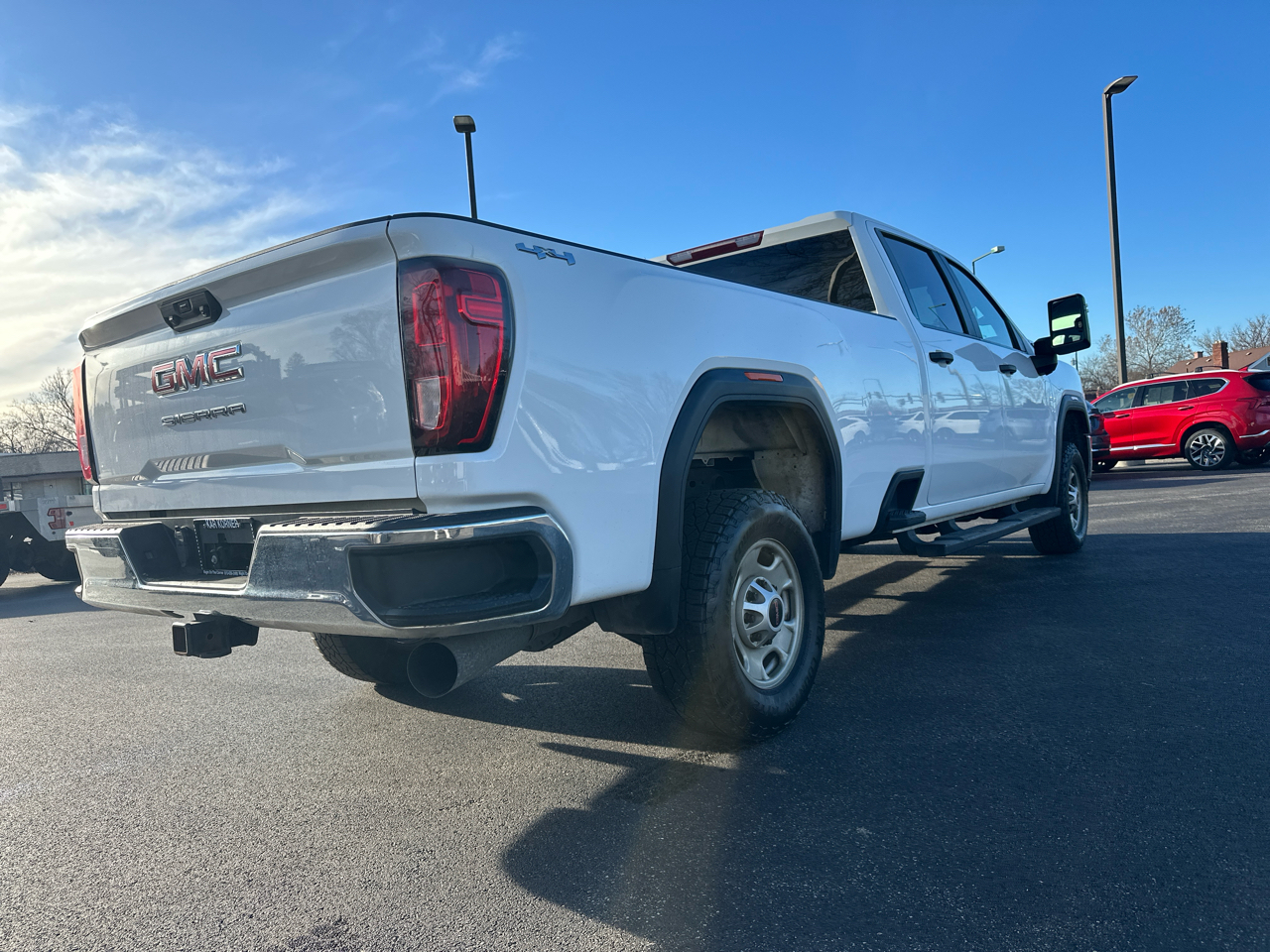 GMC Sierra 2500HD 4WD Crew Cab 172" Pro 2023