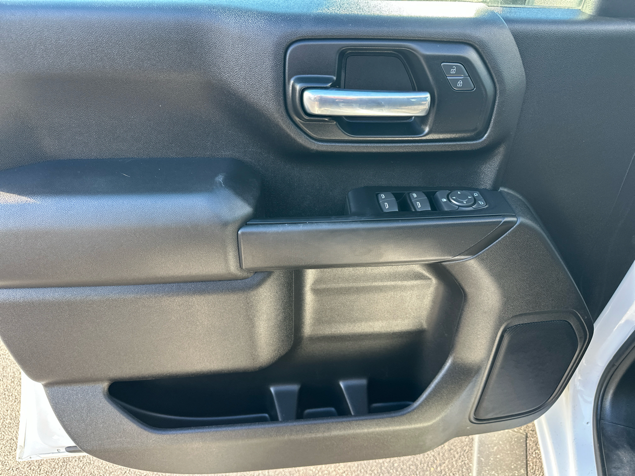 GMC Sierra 2500HD 4WD Crew Cab 172" Pro 2023