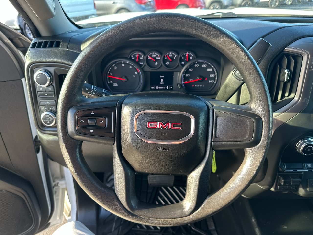 GMC Sierra 2500HD 4WD Crew Cab 172" Pro 2023