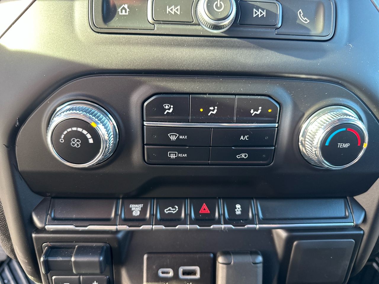 GMC Sierra 2500HD 4WD Crew Cab 172" Pro 2023