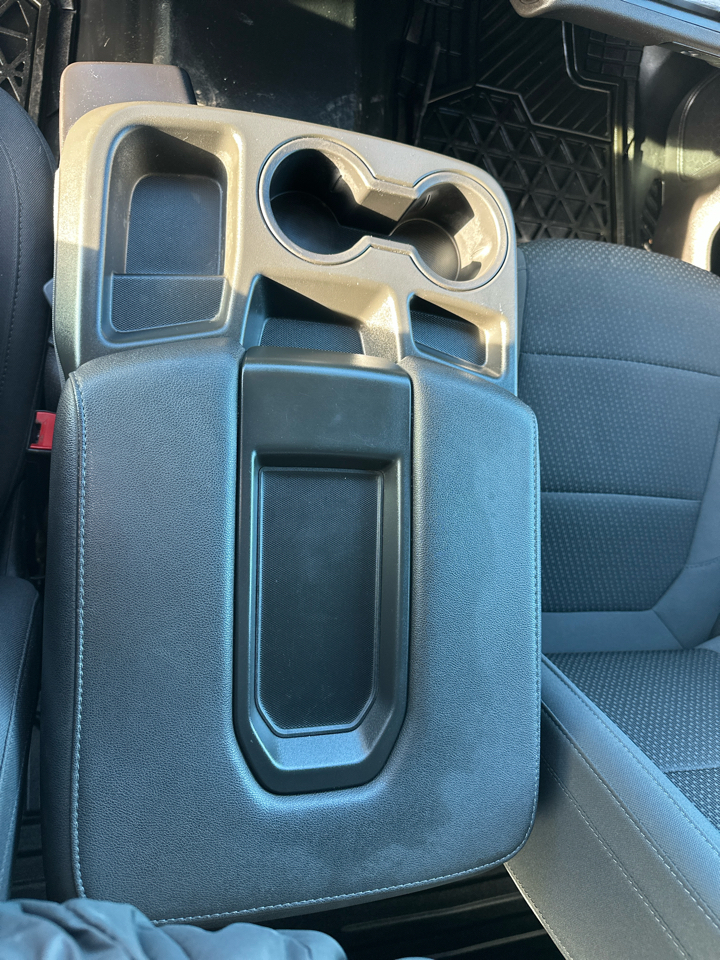 GMC Sierra 2500HD 4WD Crew Cab 172" Pro 2023