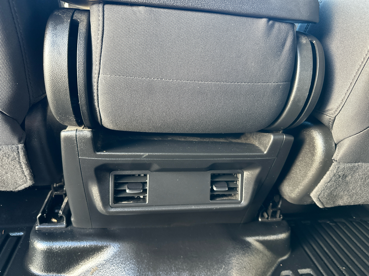 GMC Sierra 2500HD 4WD Crew Cab 172" Pro 2023