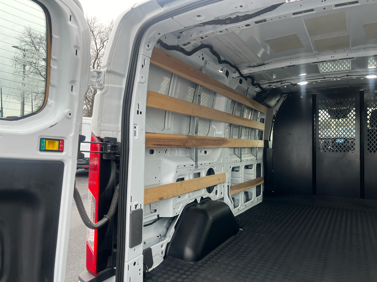 Ford Transit Cargo Van T-250 130" Low Rf 9070 GVWR RWD 2024