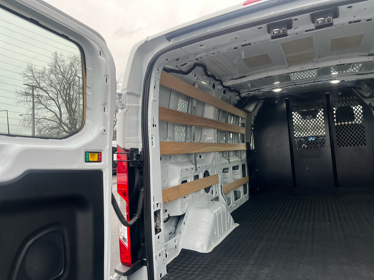 Ford Transit Cargo Van T-250 130" Low Rf 9070 GVWR RWD 2024