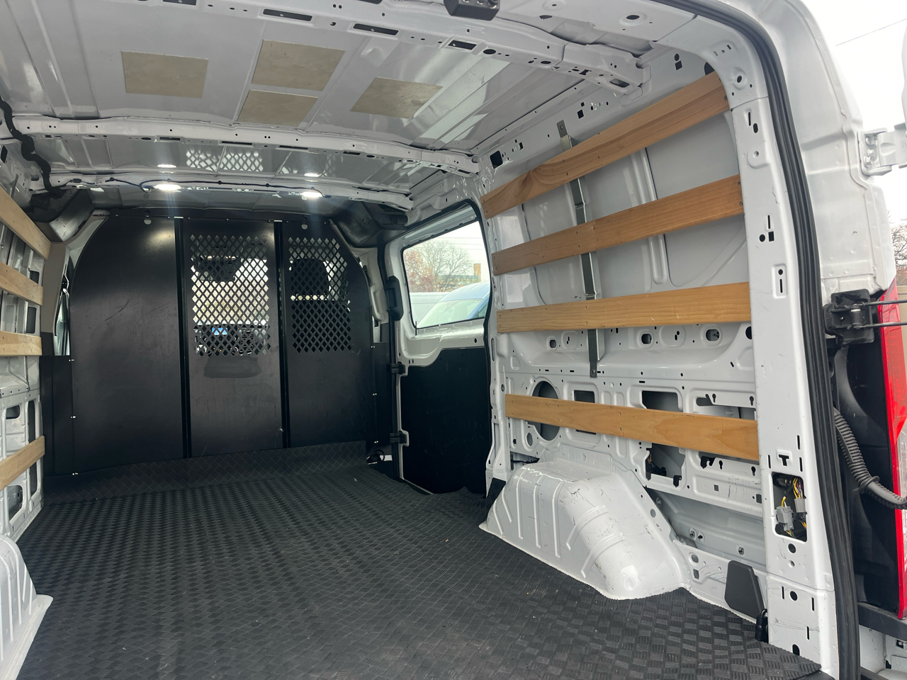 Ford Transit Cargo Van T-250 130" Low Rf 9070 GVWR RWD 2024