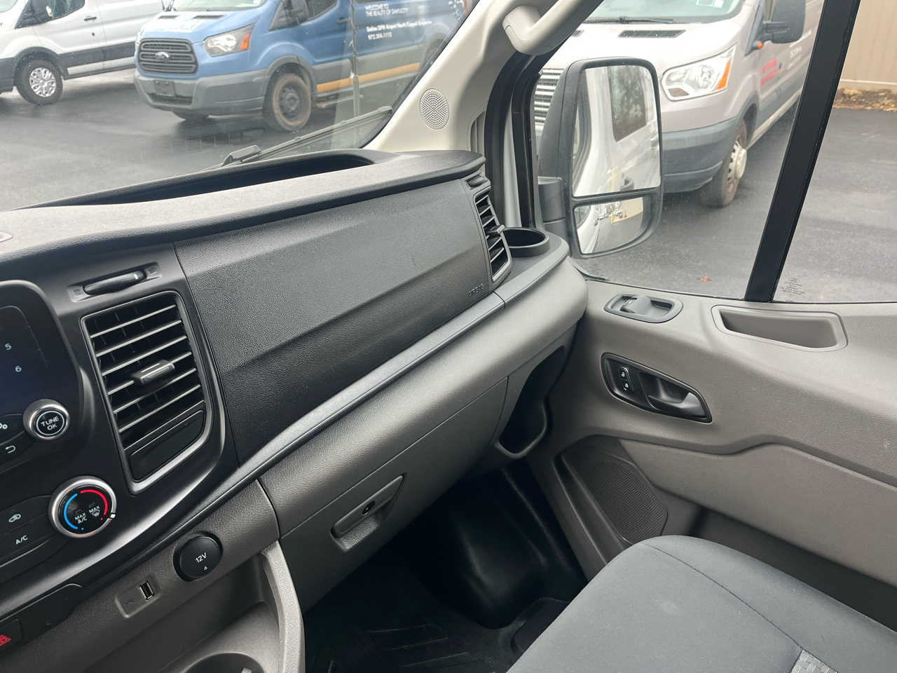 Ford Transit Cargo Van T-250 130" Low Rf 9070 GVWR RWD 2024