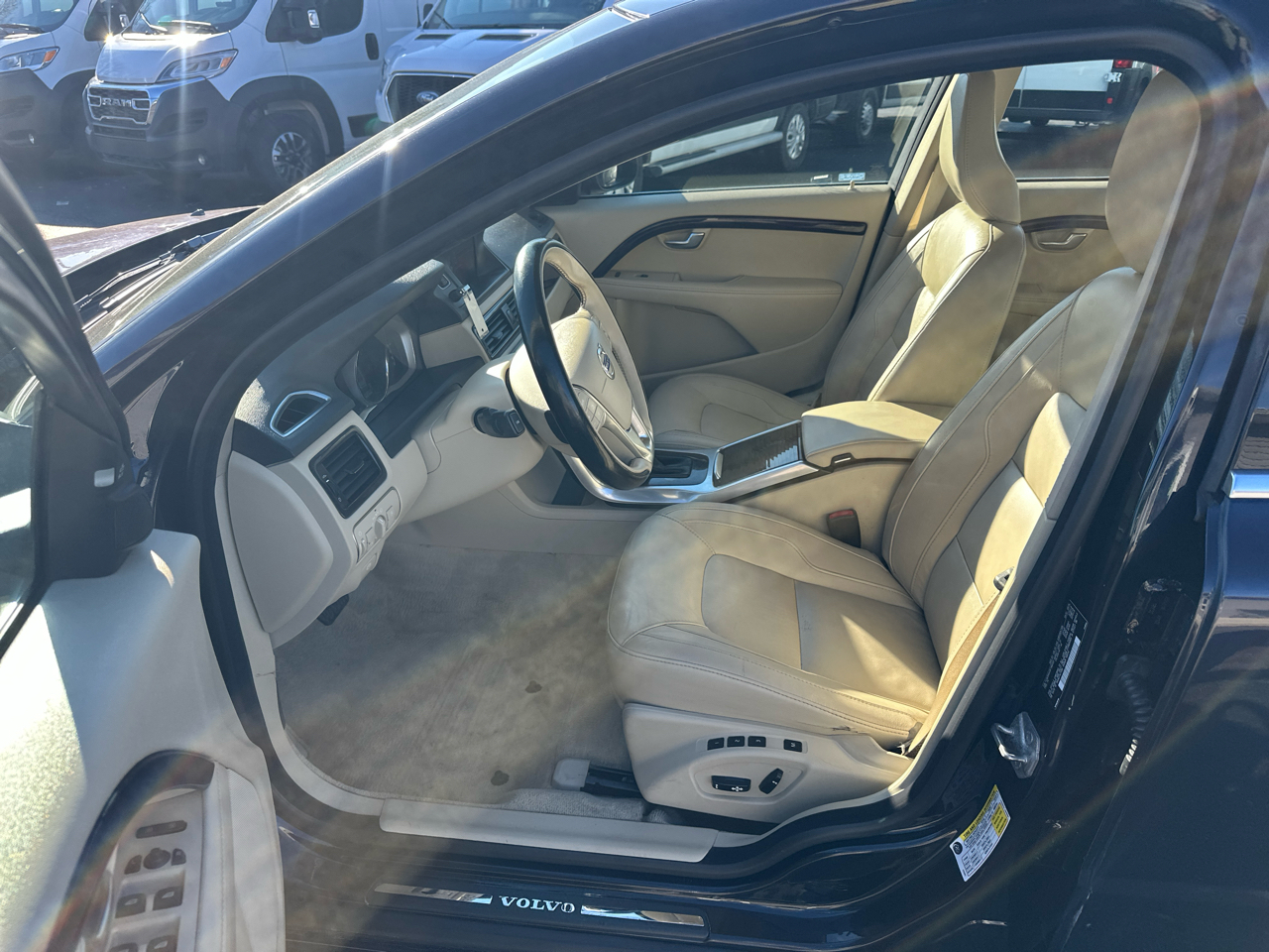 Volvo S80 2015.5 4dr Sdn T5 Drive-E FWD 2015