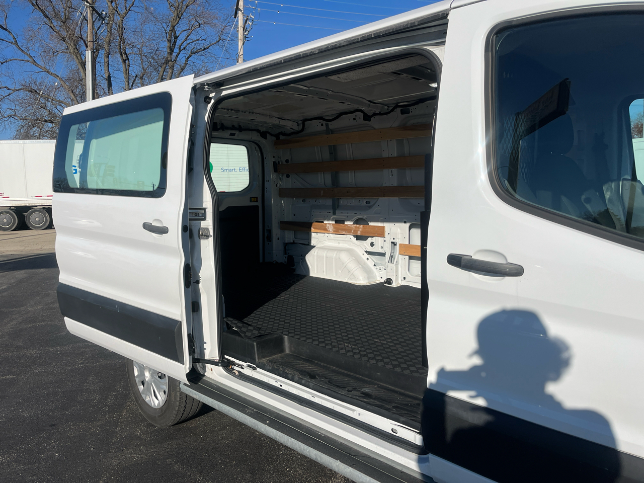 Ford Transit Cargo Van T-250 130" Low Rf 9070 GVWR RWD 2024