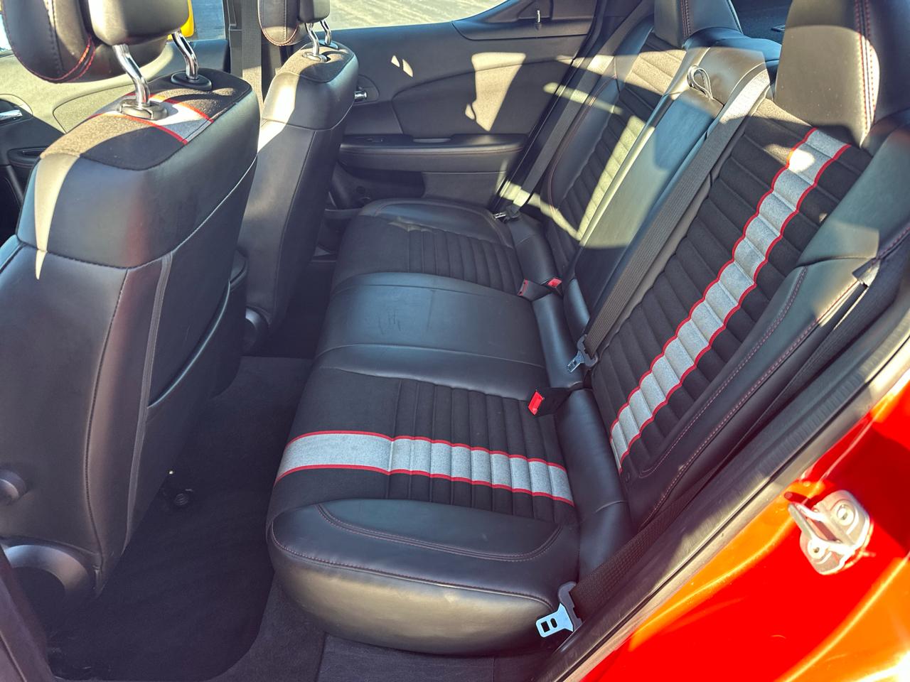 Dodge Avenger 4dr Sdn R/T 2013