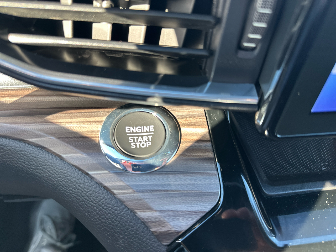 Ford Explorer Limited 4WD 2022