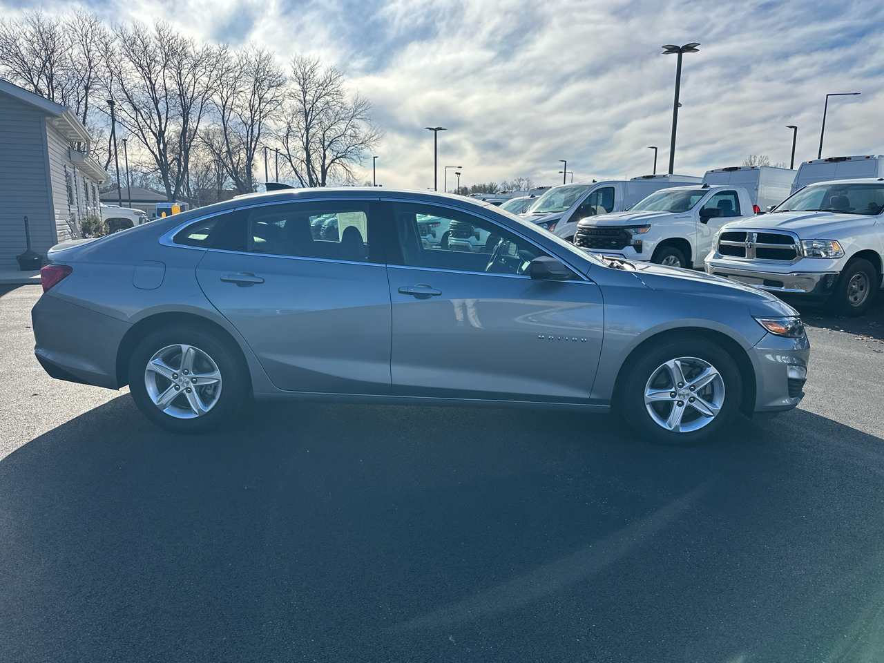 Chevrolet Malibu 4dr Sdn LS w/1FL 2023