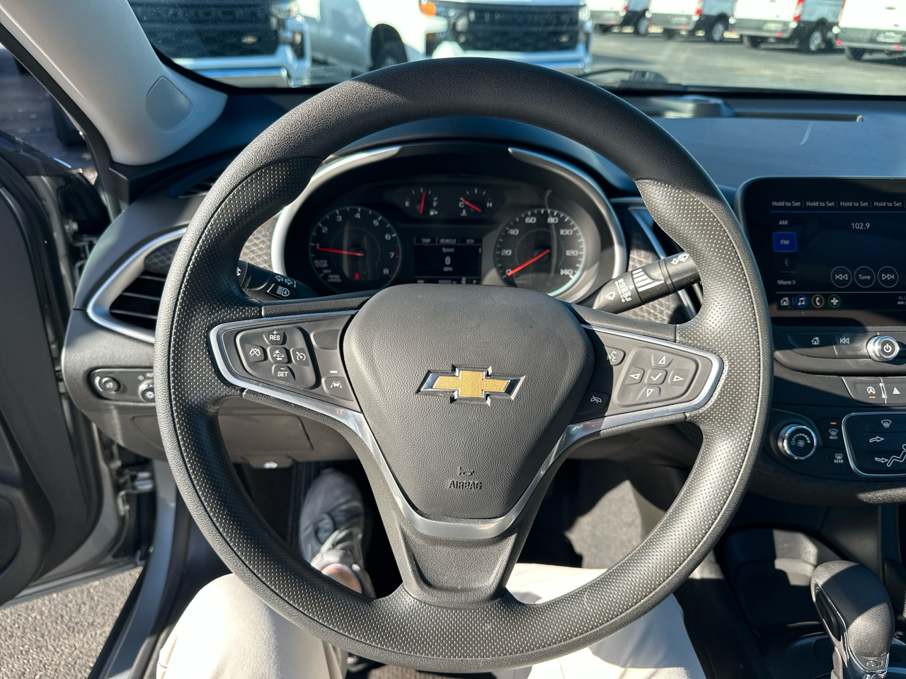 Chevrolet Malibu 4dr Sdn LS w/1FL 2023