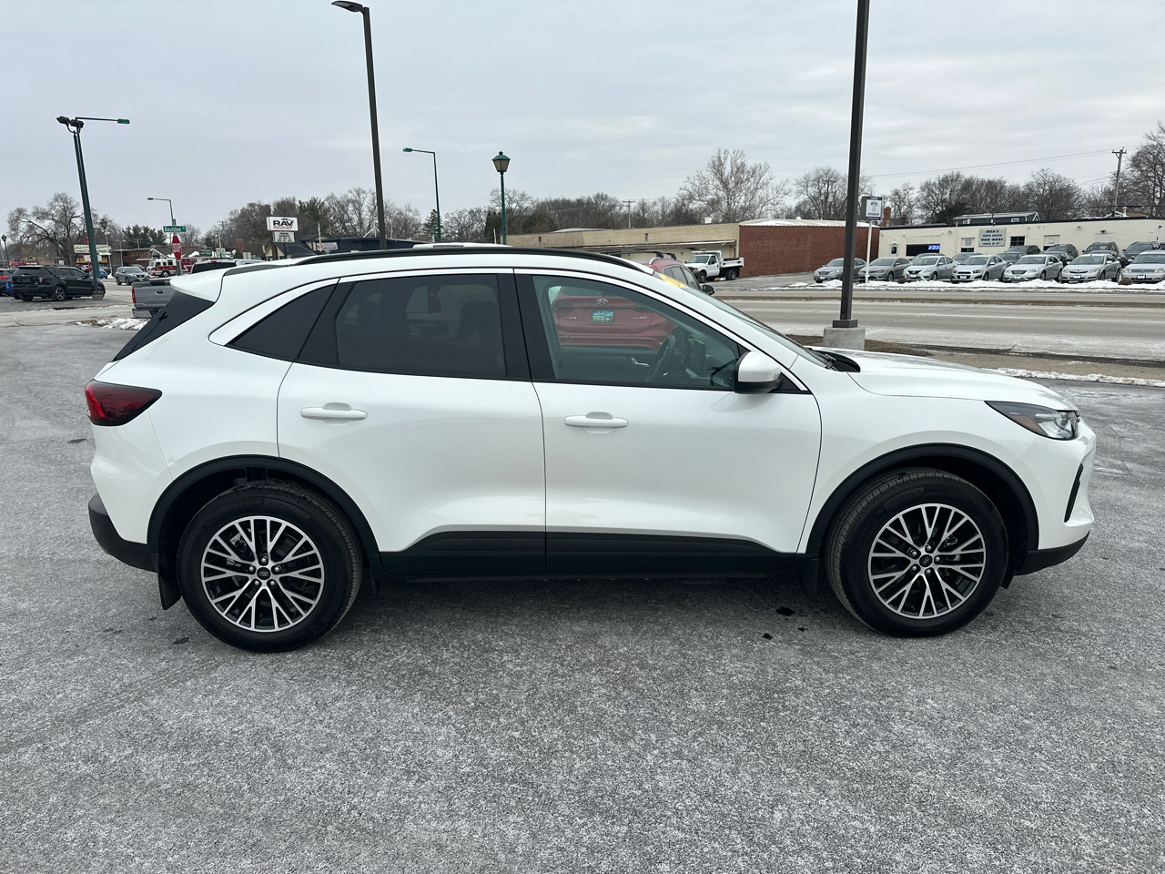 Ford Escape PHEV FWD 2024