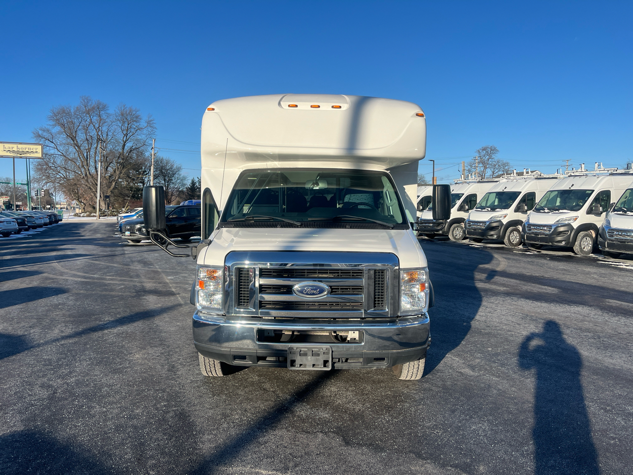 Ford E-Series Cutaway E-450 DRW 158" WB 2019
