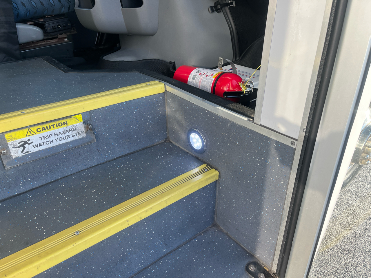 Ford E-Series Cutaway E-450 DRW 158" WB 2019