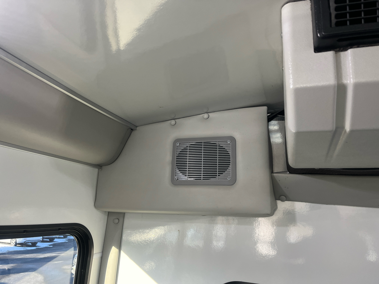 Ford E-Series Cutaway E-450 DRW 158" WB 2019