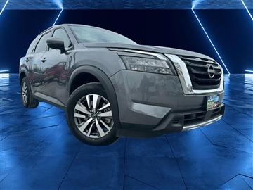 2025 Nissan Pathfinder SL 2WD