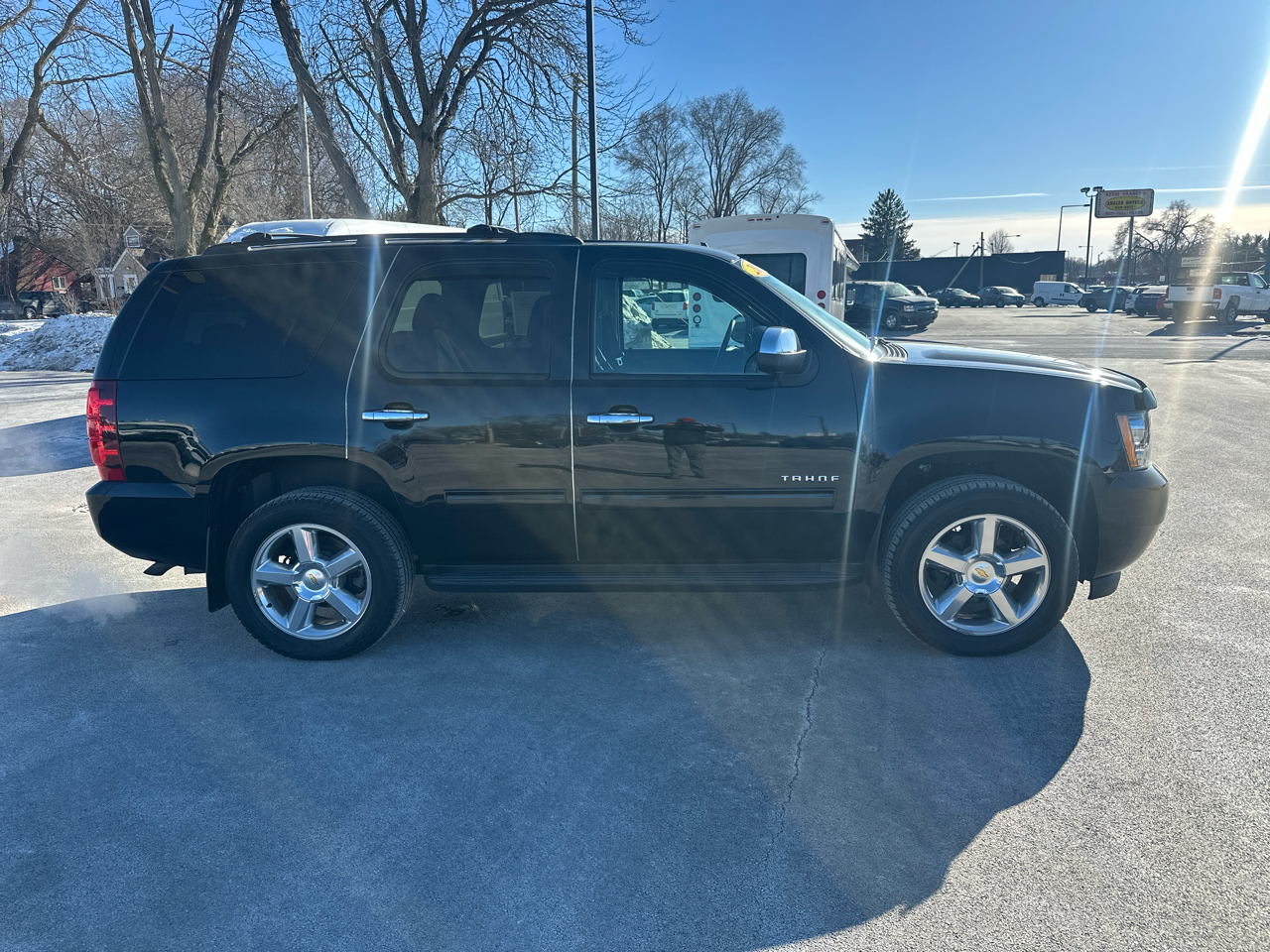 Chevrolet Tahoe 4WD 4dr 1500 LS 2013