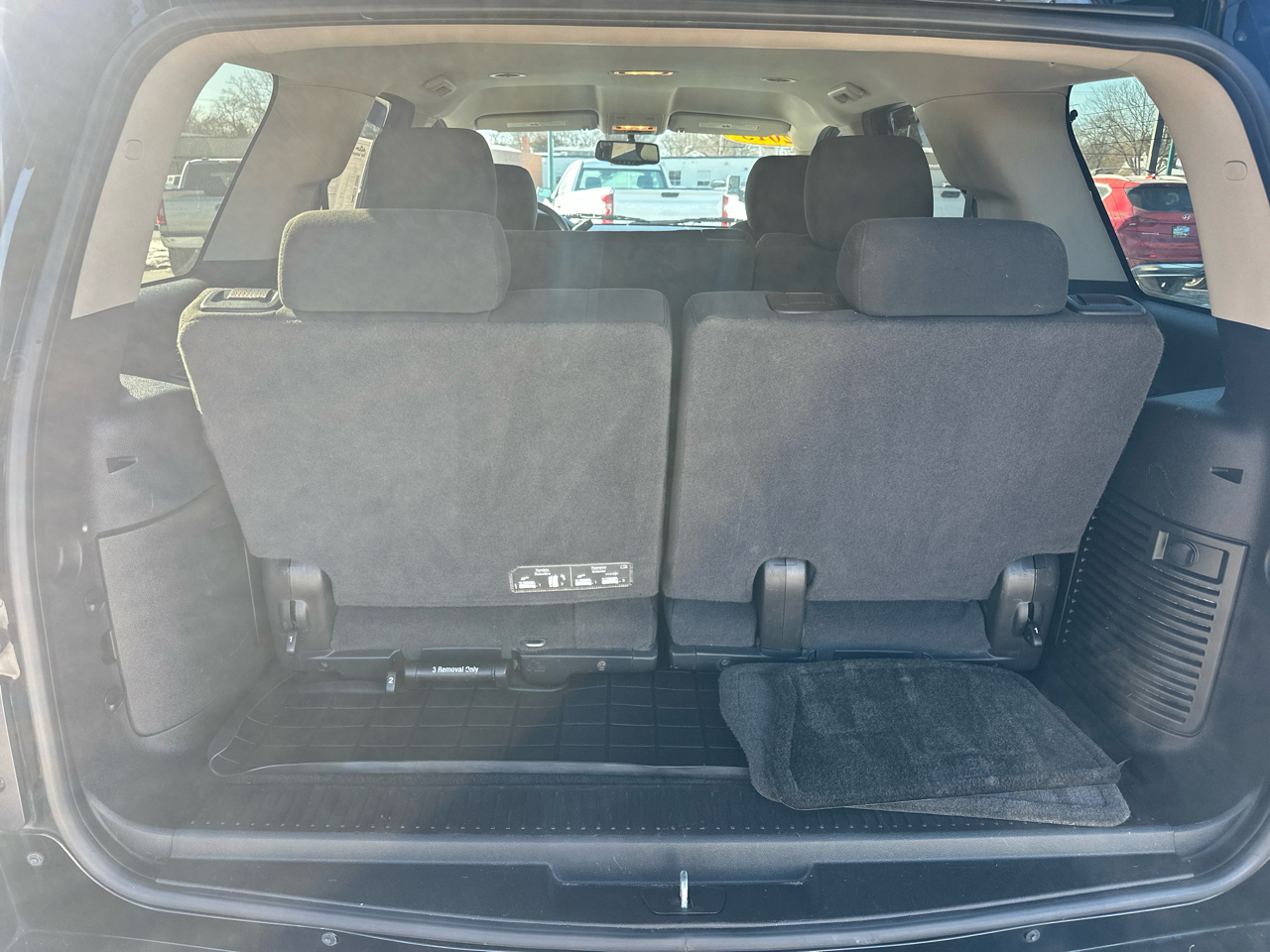 Chevrolet Tahoe 4WD 4dr 1500 LS 2013