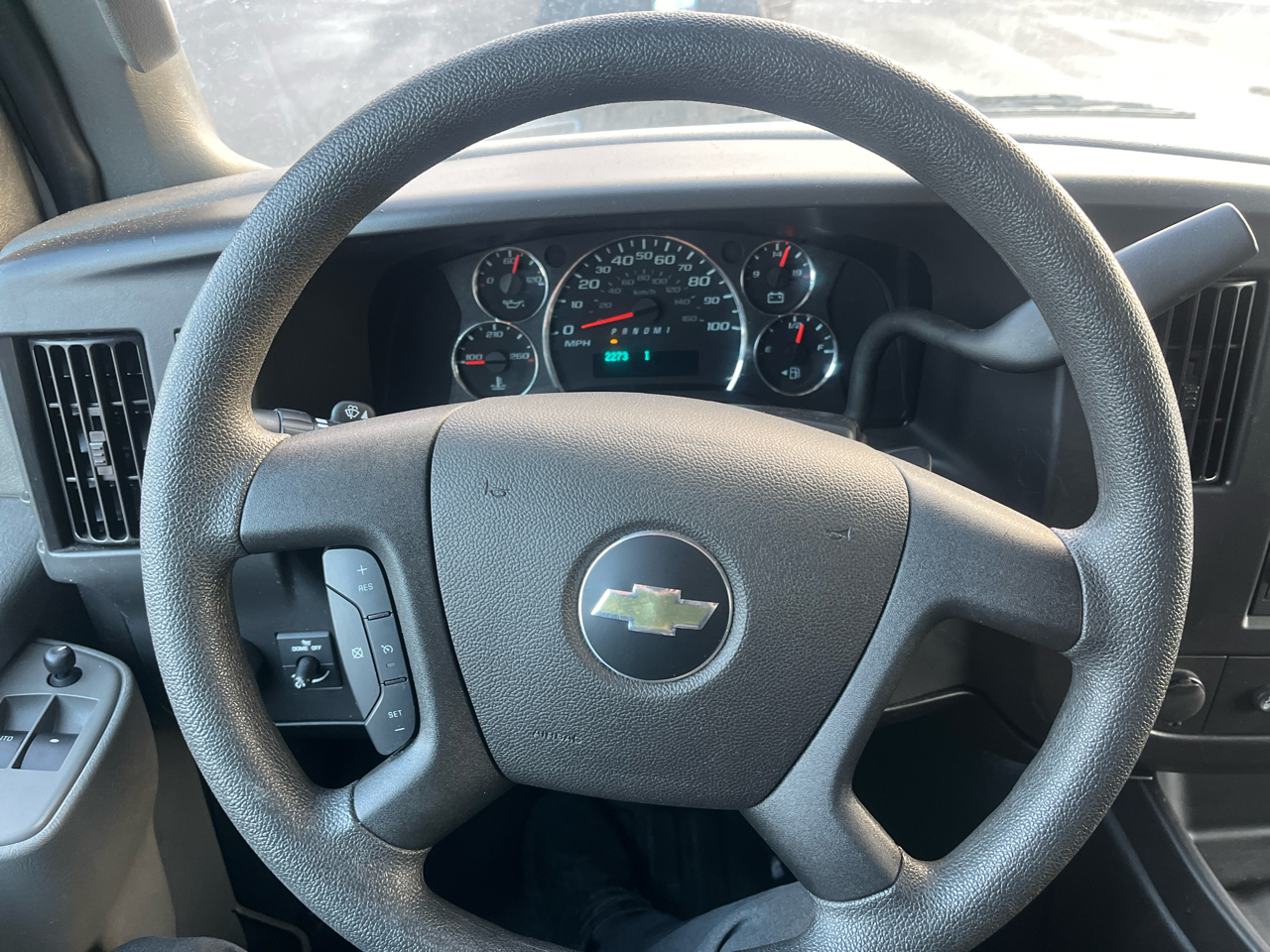 Chevrolet Express Cargo Van RWD 2500 135" 2024