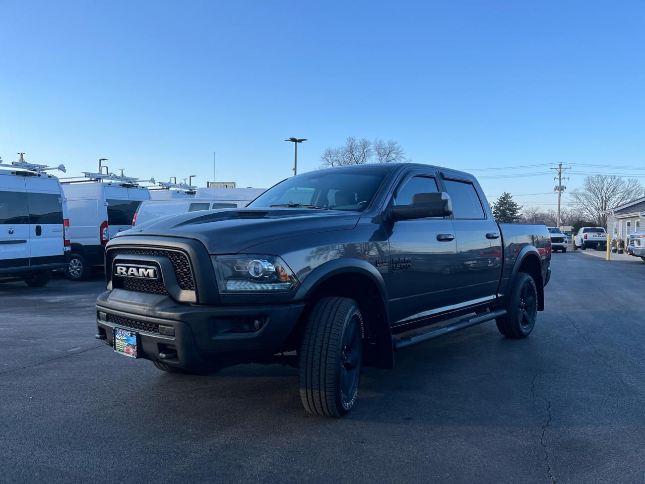 RAM 1500 Classic Warlock 4x4 Crew Cab 5'7" Box 2019