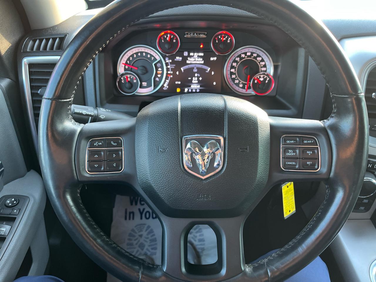 RAM 1500 Classic Warlock 4x4 Crew Cab 5'7" Box 2019