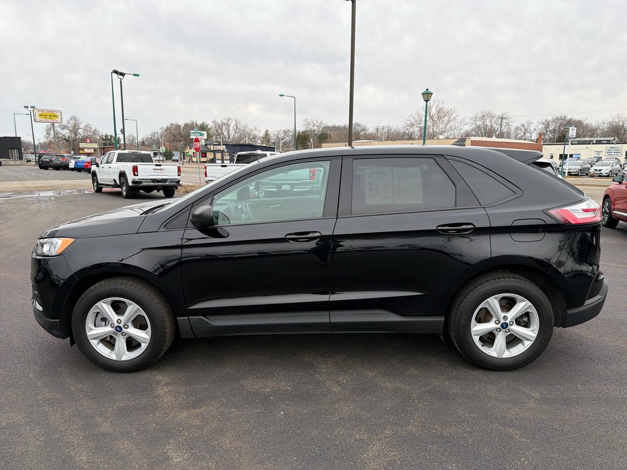 Ford Edge SE AWD 2022