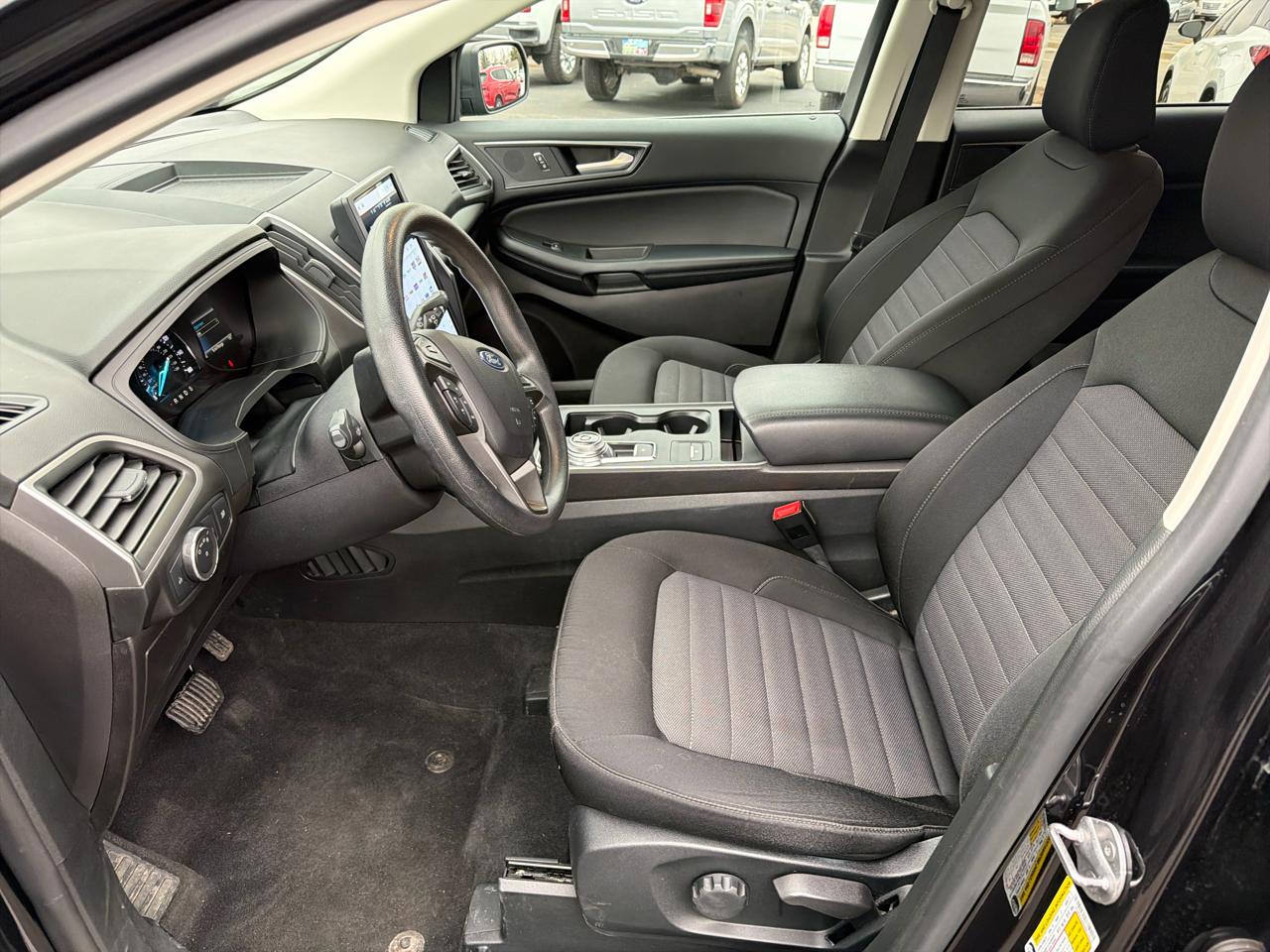 Ford Edge SE AWD 2022